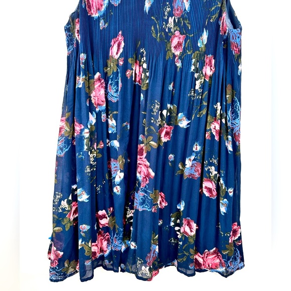 Skylar + Jade Junior's Sleeveless Flowy Dress Blue Yellow White Size Large - Picture 3 of 9